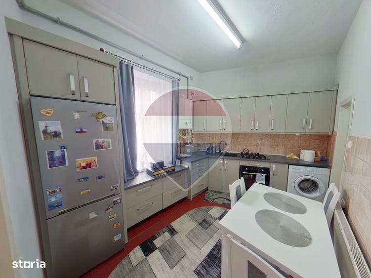 Apartament cu 4 camere în Vest