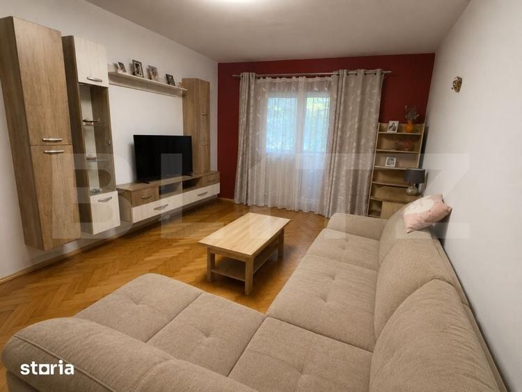 Apartament cu 2 camere decomandat în Micro 17