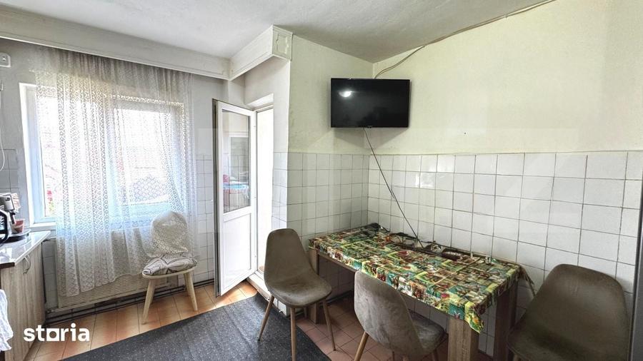 Apartament cu 2 camere decomandat în Tolstoi