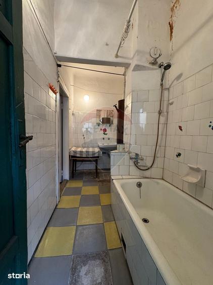 Apartament cu 4 camere în Central