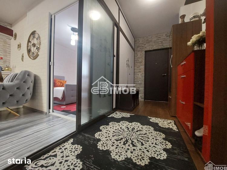 Casă cu 4 camere cu Teren 185 Mp în Ulmi