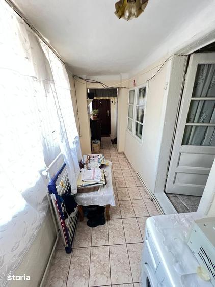 Casă cu 2 camere cu Teren 391 Mp în Vest