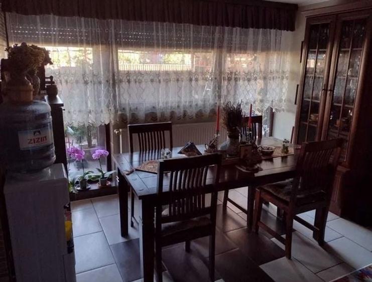 Casă cu 4 camere cu Canalizare în 23 August (Cațelul)