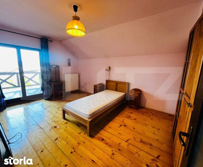 Casă cu 5 camere cu Teren 700 Mp în Corunca