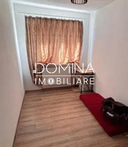 Vânzare apartament 3 camere, etaj 3, strada Jiului, Bumbești-Jiu - 2