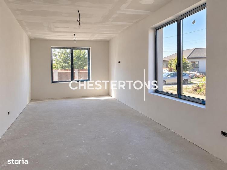 Casă cu 4 camere cu Teren 280 Mp în Crevedia