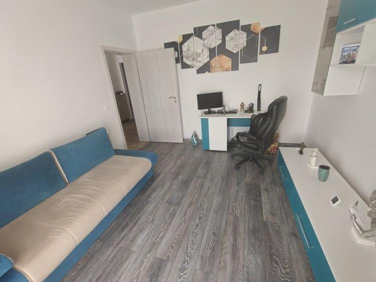 Apartament cu 3 camere decomandat în Rudicica