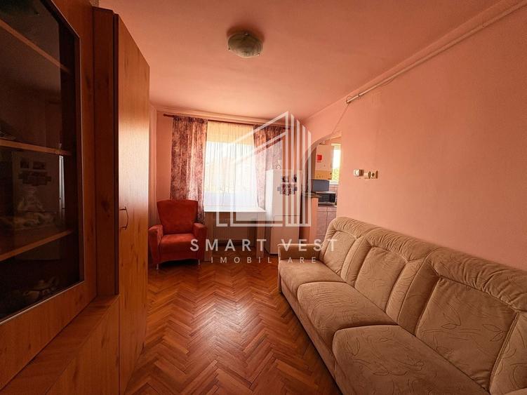 Apartament cu 2 camere semidecomandat, mobilat în Cloșca