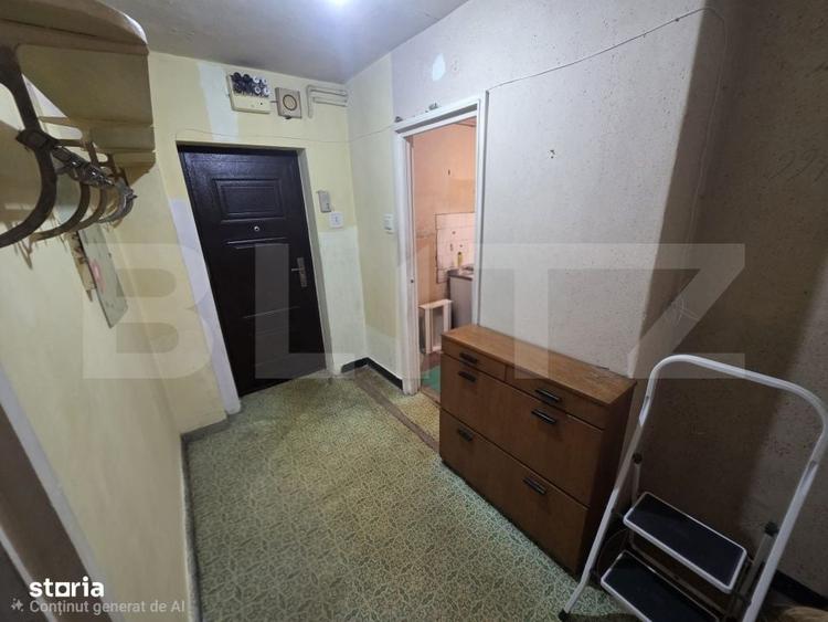 Apartament cu 3 camere decomandat în Tudor