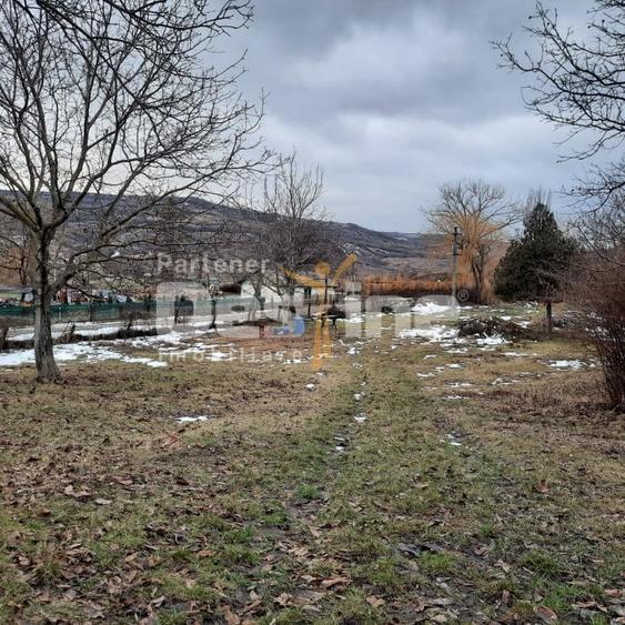 Teren Construcții intravilan de 10435 mp, în Huși