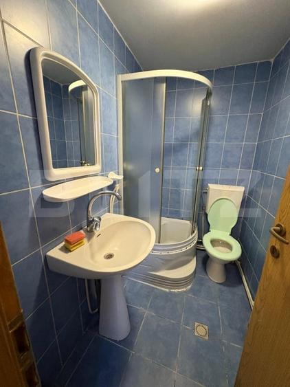 Apartament 2 camere, 41 mp utili, zona Farmec - 11