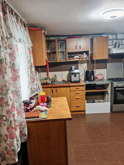 Casă cu 4 camere în Cermei