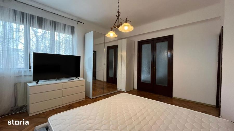 Apartament cu 3 camere decomandat, mobilat în Ștefan cel Mare