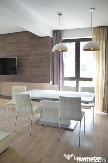 Apartament cu 3 camere decomandat în Dealul Cetății