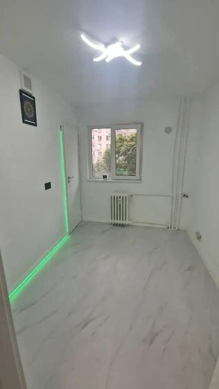 Apartament cu 2 camere decomandat în Rahova