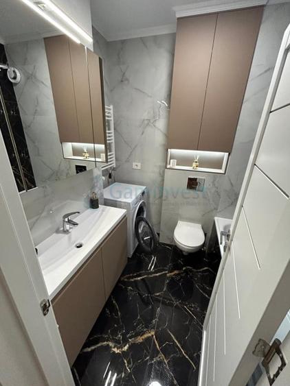 Apartament cu 2 camere semidecomandat, mobilat în Calea Aradului