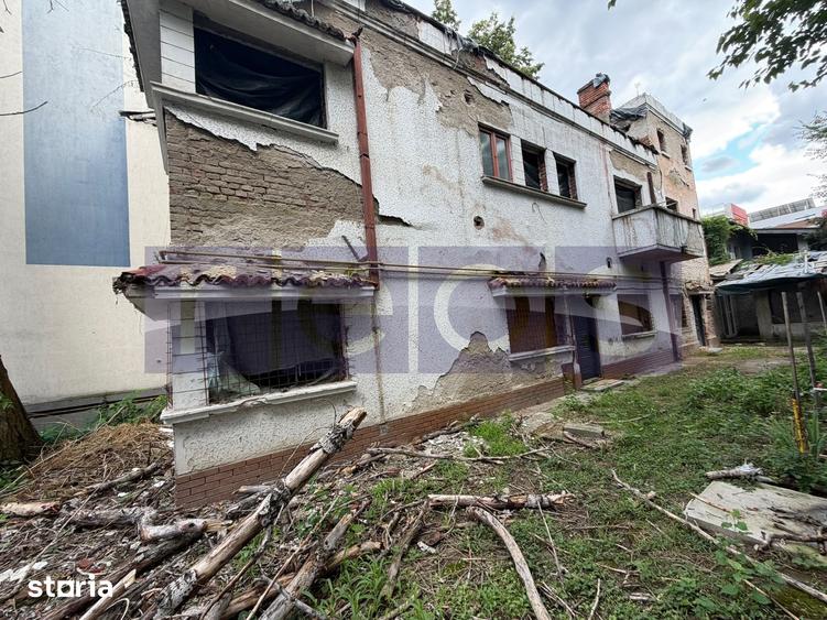 Casă cu 8 camere cu Teren 232 Mp în Floreasca