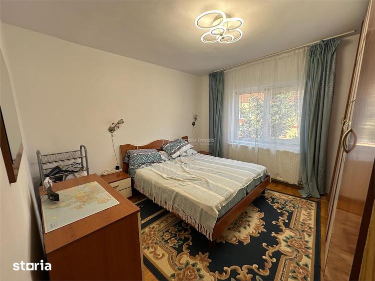Apartament cu 3 camere decomandat în Centrul Civic