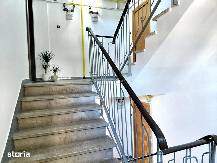 Apartament cu 3 camere decomandat în Traian
