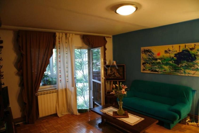 Apartament cu 4 camere decomandat, mobilat în Mănăștur