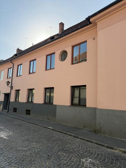 Apartament cu 2 camere în Orașul de Jos