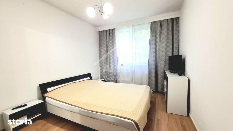 Apartament cu 2 camere decomandat în Florilor