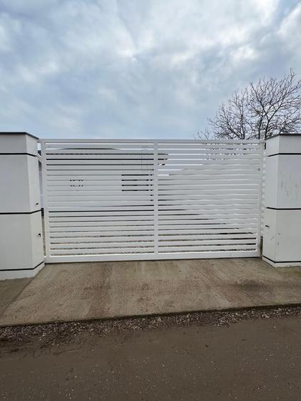Casă individuală cu 3 camere cu Teren 535 Mp în Valea Călugărească