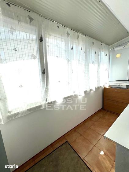 Apartament cu 3 camere în Girocului