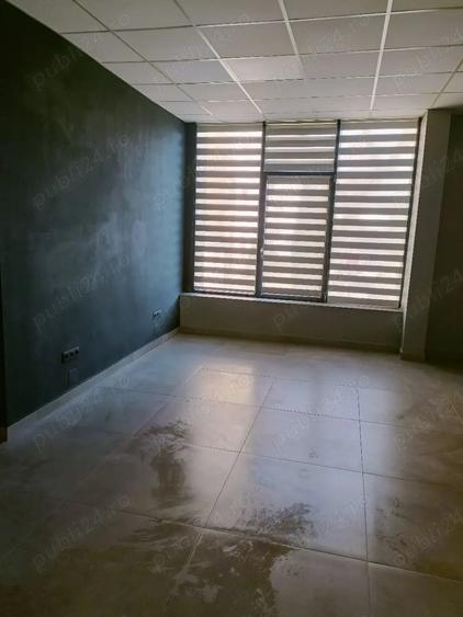 Spațiu comercial, de 55 mp, în Central
