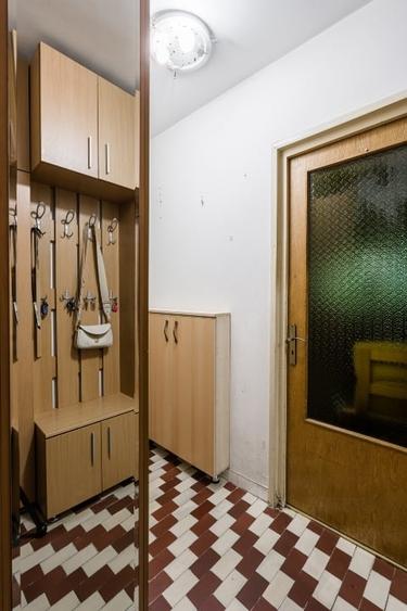 Apartament cu 3 camere, mobilat în Drumul Taberei