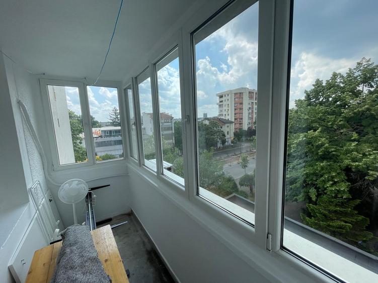 Inchiriere apartament 3 camere 1 Mai Domenii - 4
