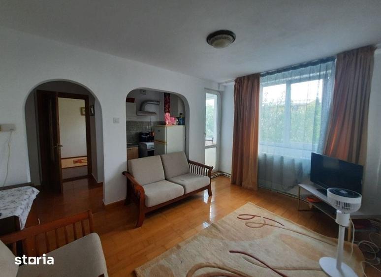 Apartament cu 4 camere în Dărmănești