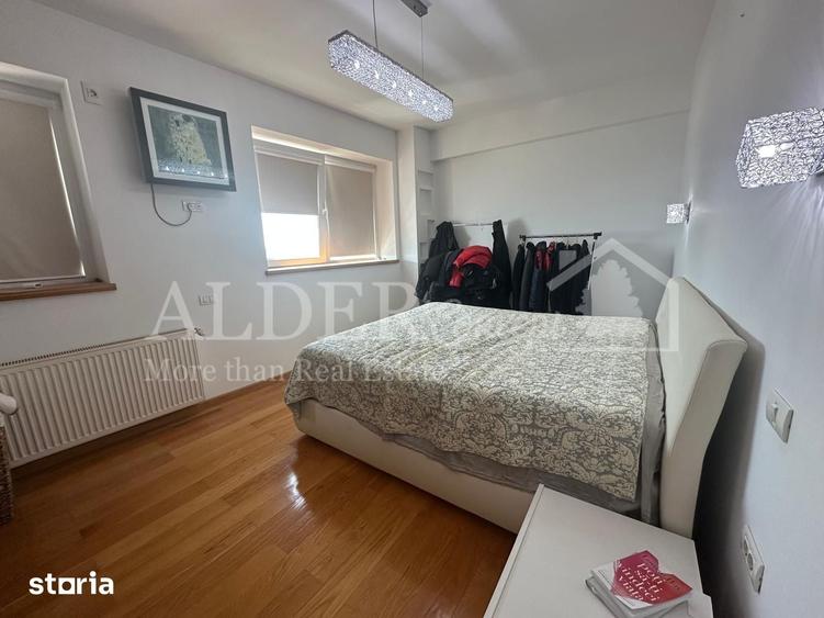 Apartament cu 5 camere în Central
