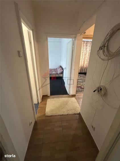 Apartament cu 3 camere decomandat în Alexandru cel Bun