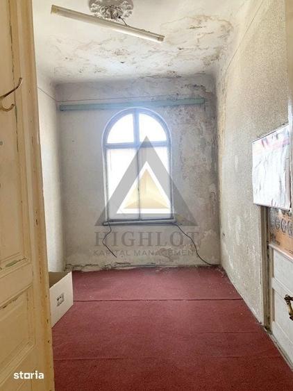 CASA INVESTITIE| Piata Victoriei Spital Grigore Alexandrescu - 9