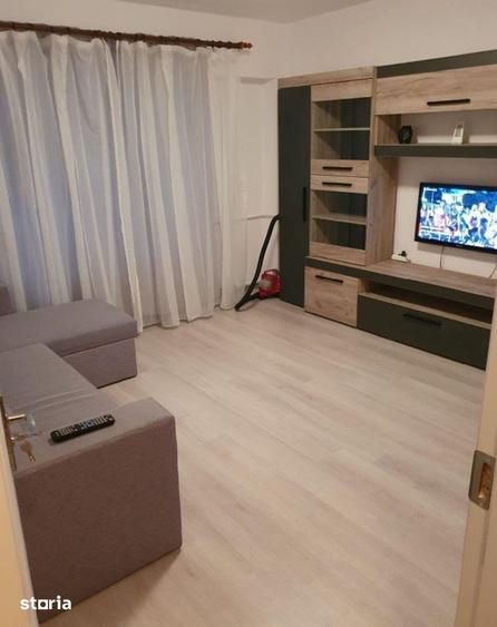 Garsonieră decomandată în Rahova