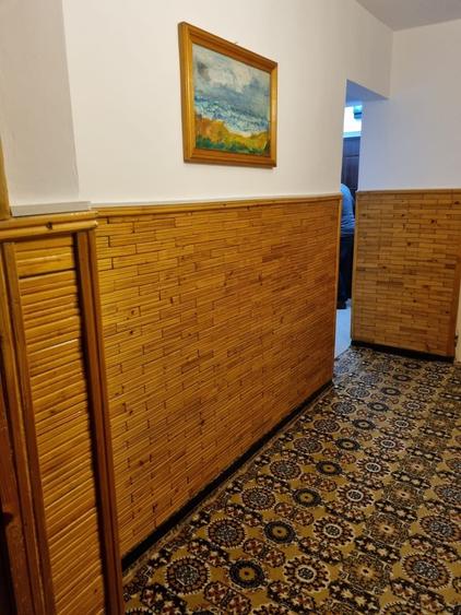Apartament cu 3 camere decomandat în Cetate