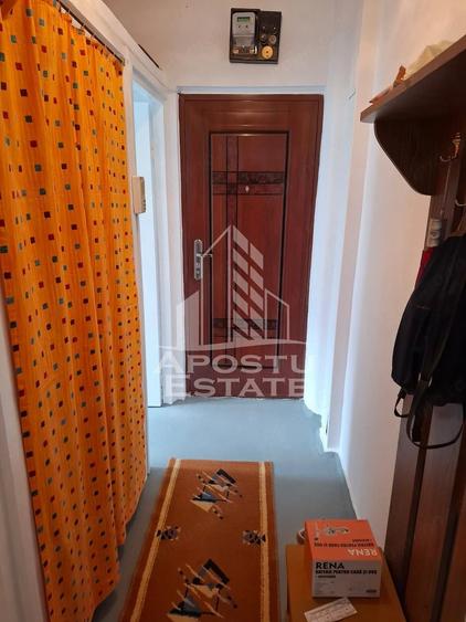 Apartament cu 2 camere semidecomandat în Dacia