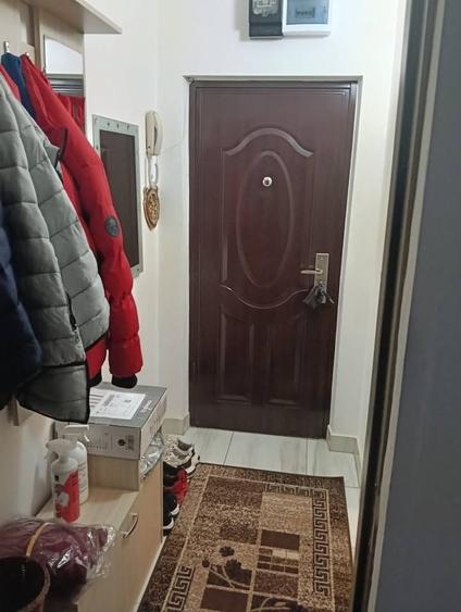 Apartament cu 2 camere nedecomandat, mobilat în Alexandru cel Bun