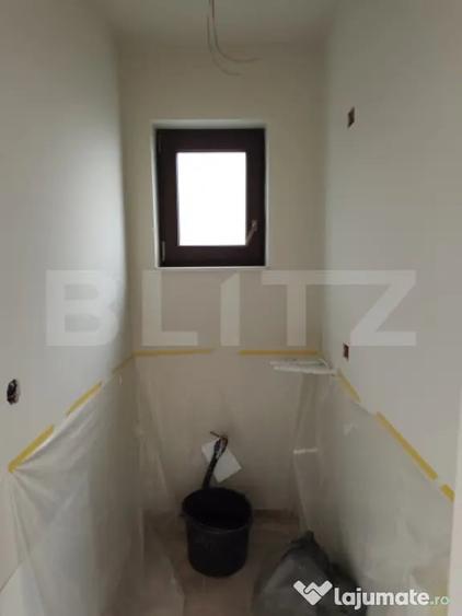 Casă cu 4 camere cu Teren 350 Mp în Central