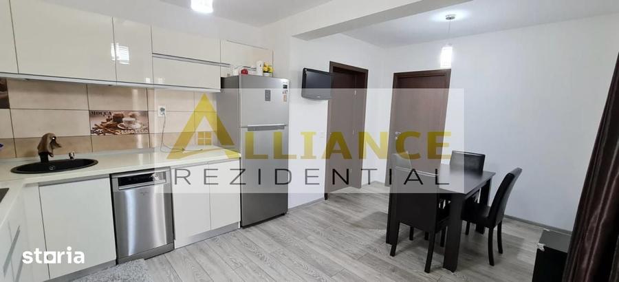 Casă cu 4 camere cu Teren 775 Mp în Brazi