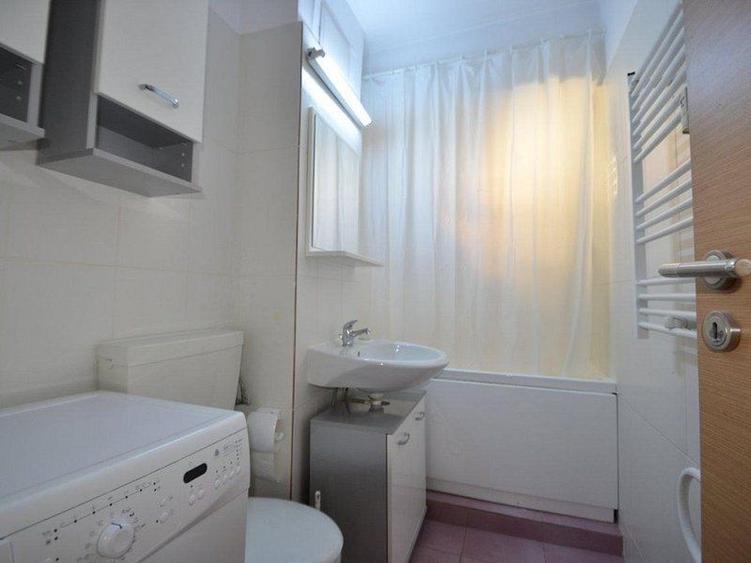 Apartament cu 2 camere decomandat, mobilat în Colentina