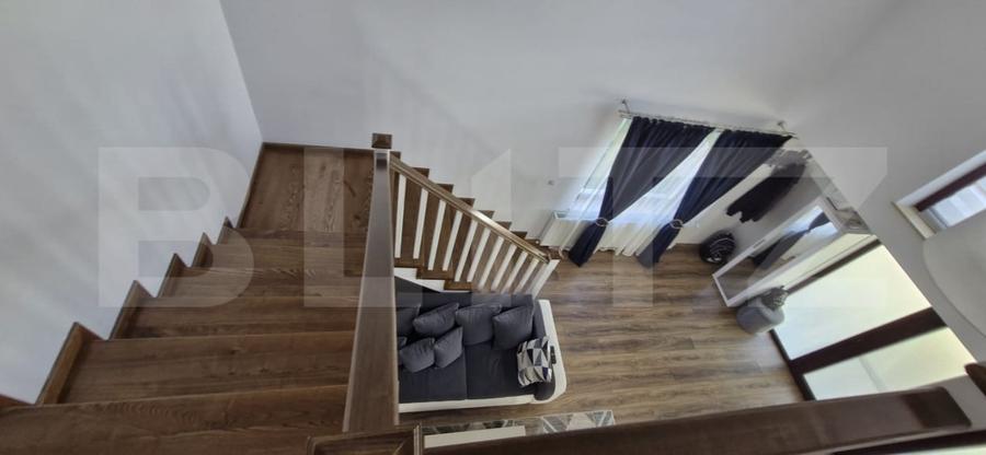 Casă individuală cu 5 camere cu Garaj în Pucioasa