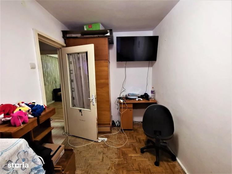 Apartament cu 3 camere în Zimbru