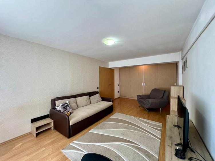 Apartament cu 2 camere decomandat, mobilat în Calea Turzii