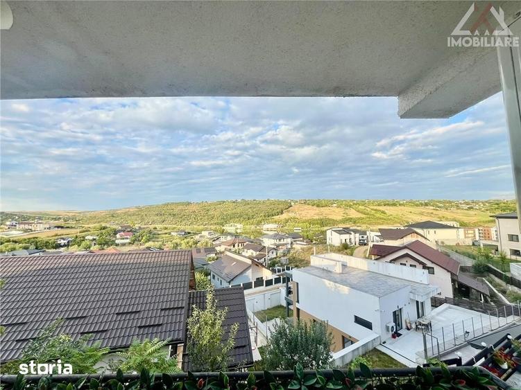 Apartament cu 3 camere în Aroneanu
