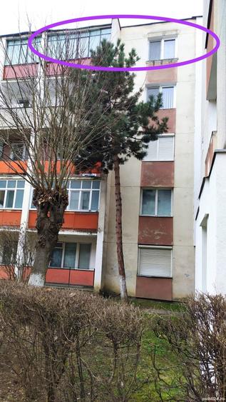 Apartament cu 3 camere decomandat în Reghin