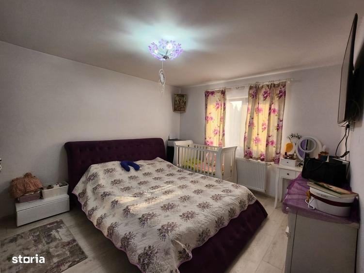 Casă cu 4 camere cu Teren 1000 Mp în Șerbănești