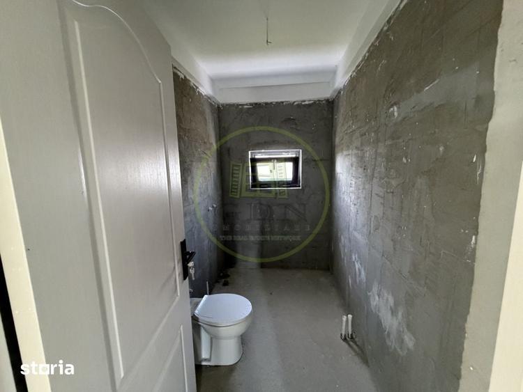 Casă cu 4 camere cu Teren 343 Mp în Malu Mare