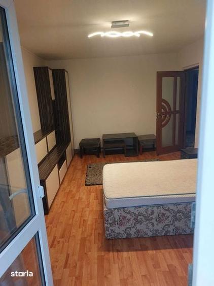 Apartament cu 3 camere în Steaua